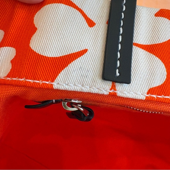 Miu Miu Tessuto Anemone Tote - Picture 8 of 12